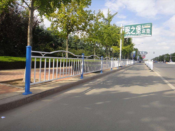 橋梁護(hù)欄